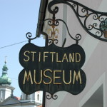 Stiftlandmuseum, Türschild